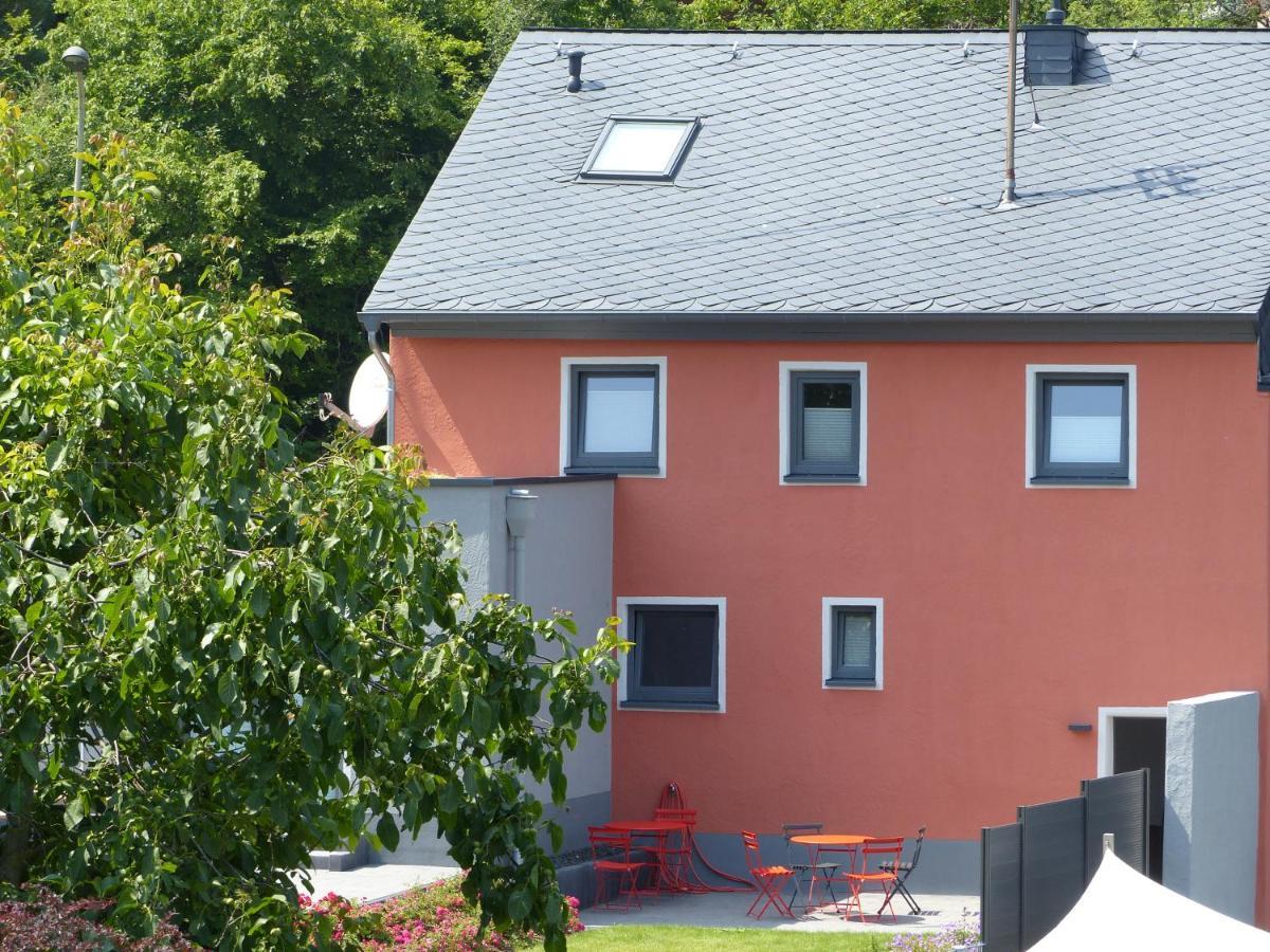 Das Rote Haus - Hohnemichels 보파르트 외부 사진